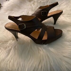 FAUX LEATHER SANDALS SIZE 7-1/2 WIDE WIDTH